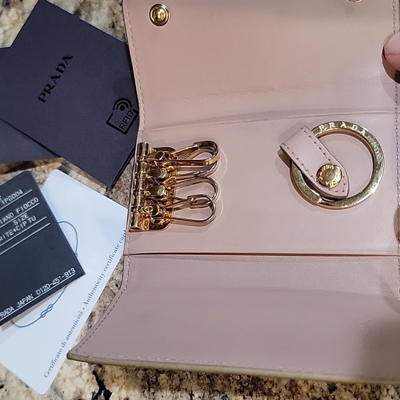 Prada EUC gold metallic key holder - Picture 5 of 7